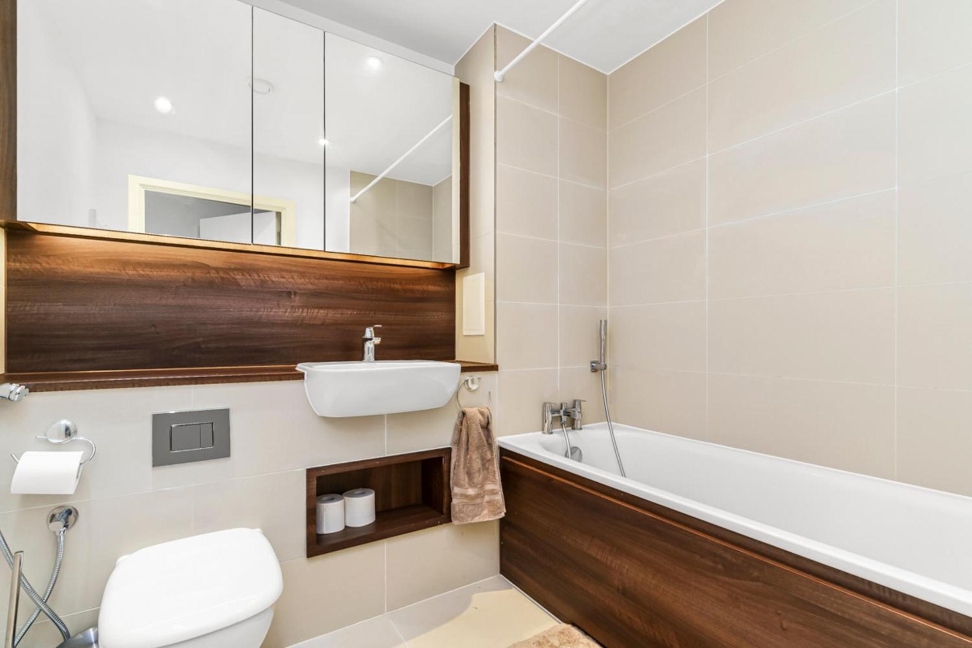 Stylish Surrey Quays Apartment - 10 Mins From Station Londra Esterno foto