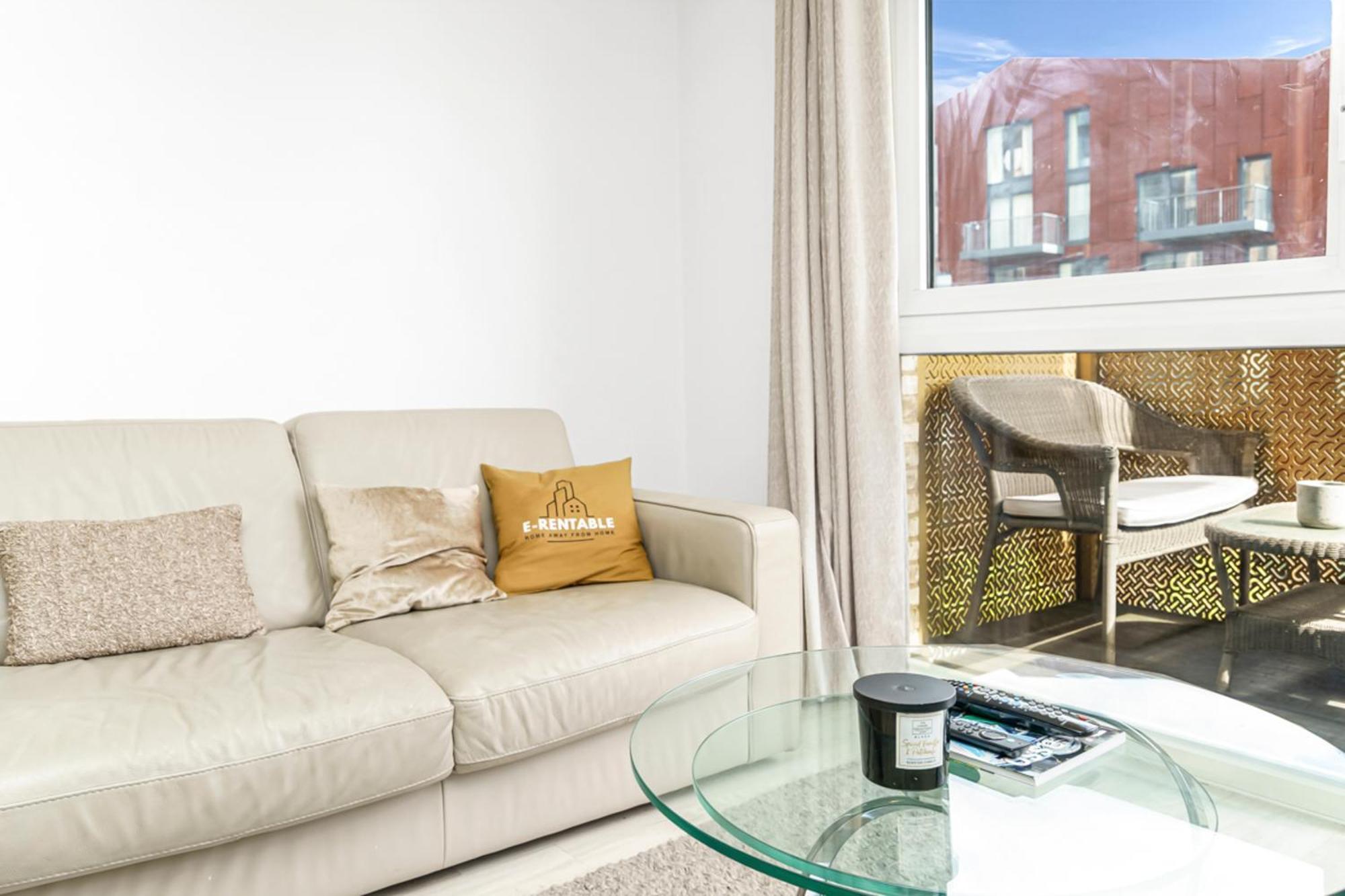 Stylish Surrey Quays Apartment - 10 Mins From Station Londra Esterno foto
