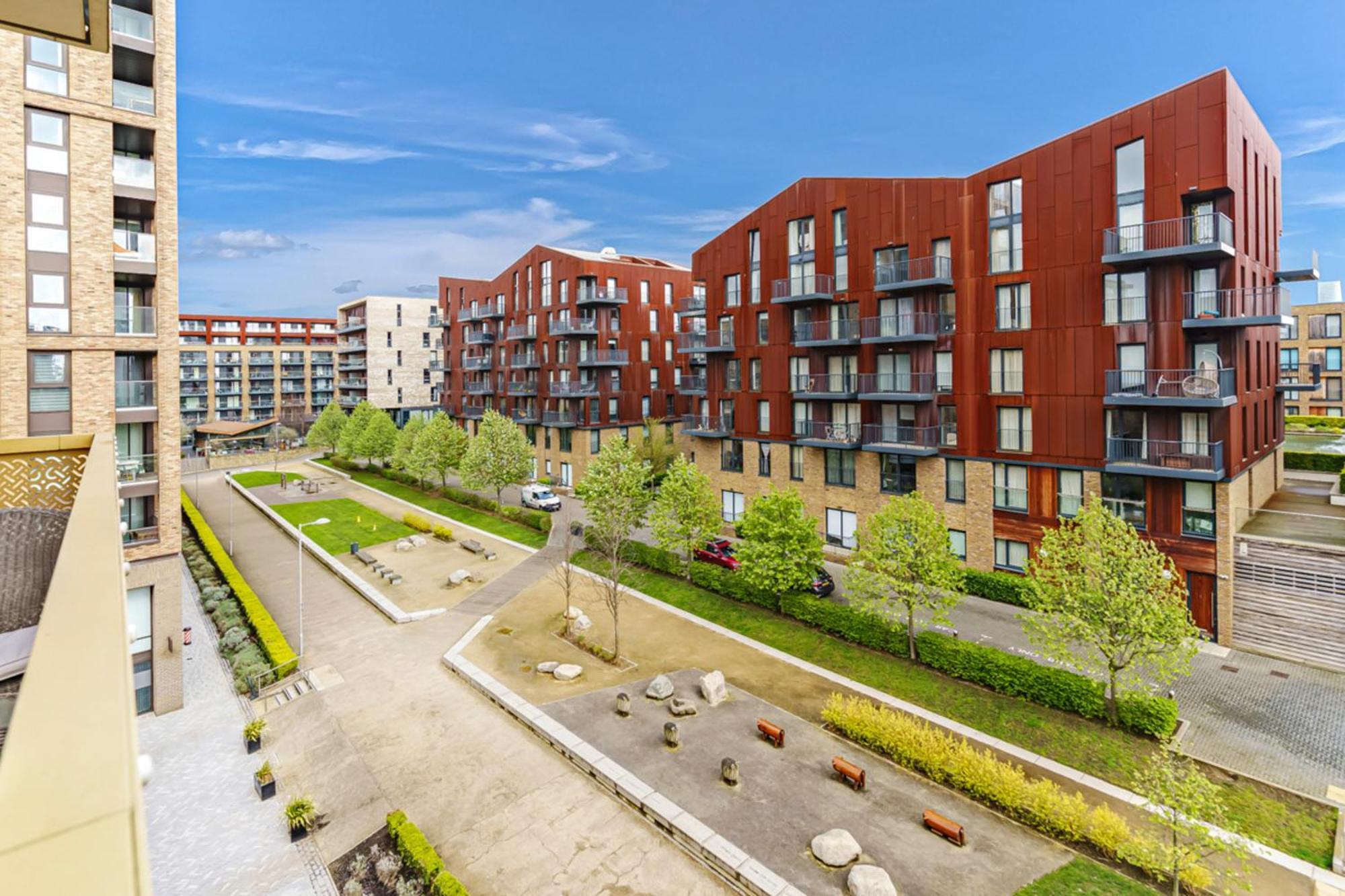 Stylish Surrey Quays Apartment - 10 Mins From Station Londra Esterno foto